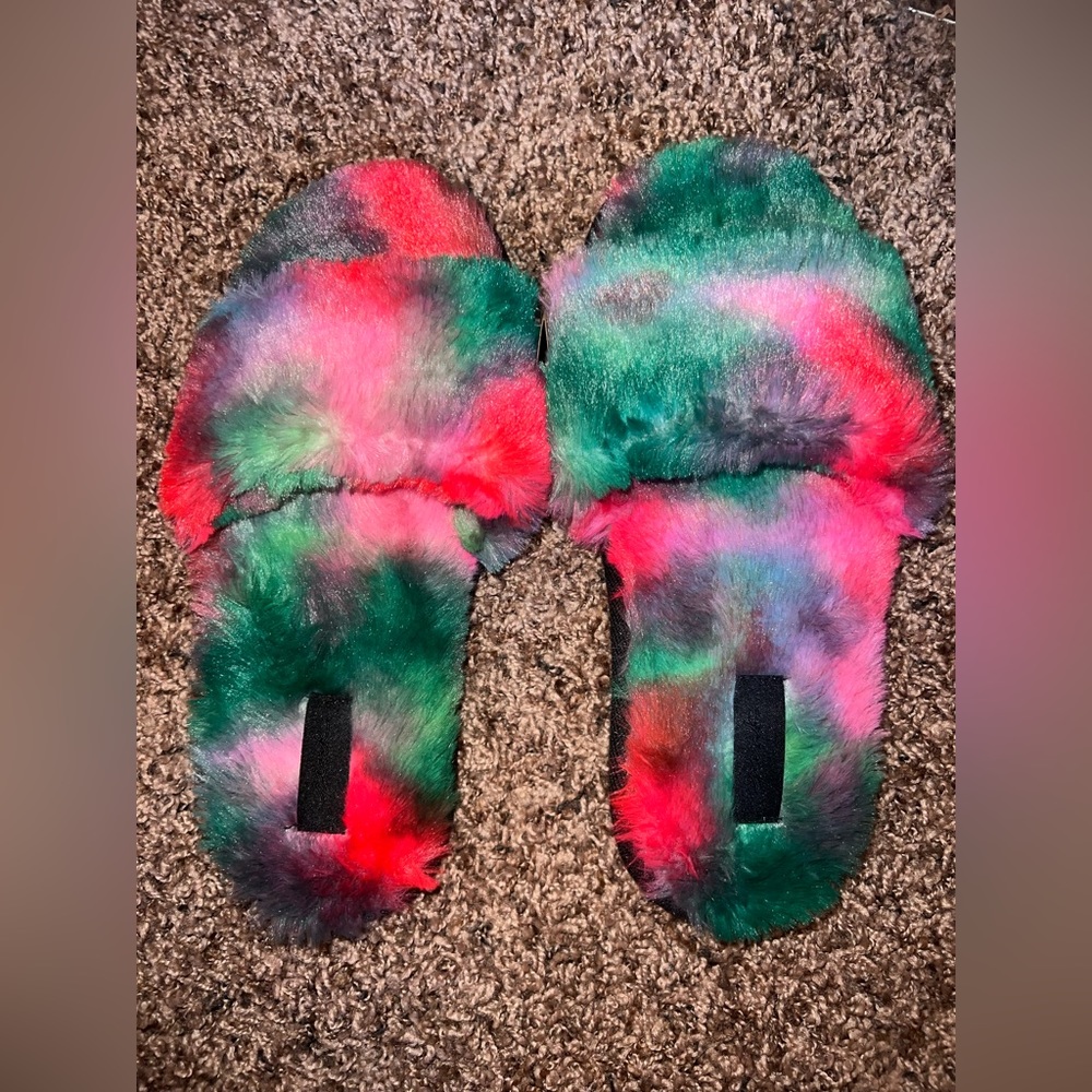 Pink Victoria’s Secret slippers